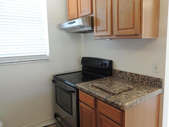 4th image of 5300 NE 24th Ter APT 425C
