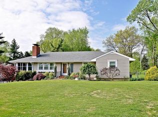 610 Utz Ln, Hazelwood, MO