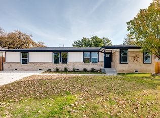 904 Walter St, Bedford, TX 76022