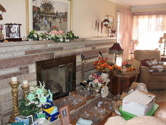 2nd image of 613 Peach Orchard Dr