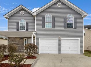 2512 S Hls, Riverdale, GA 30296