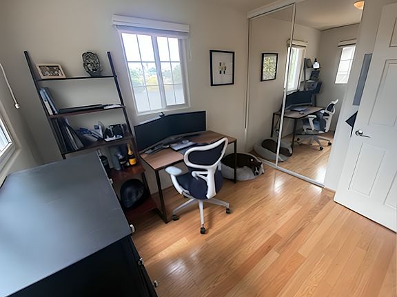 4th image of 831 Olive St APT C