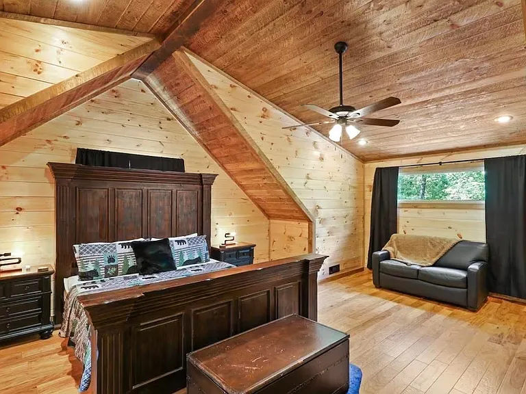 22 Greenwood Rd — Photo 24