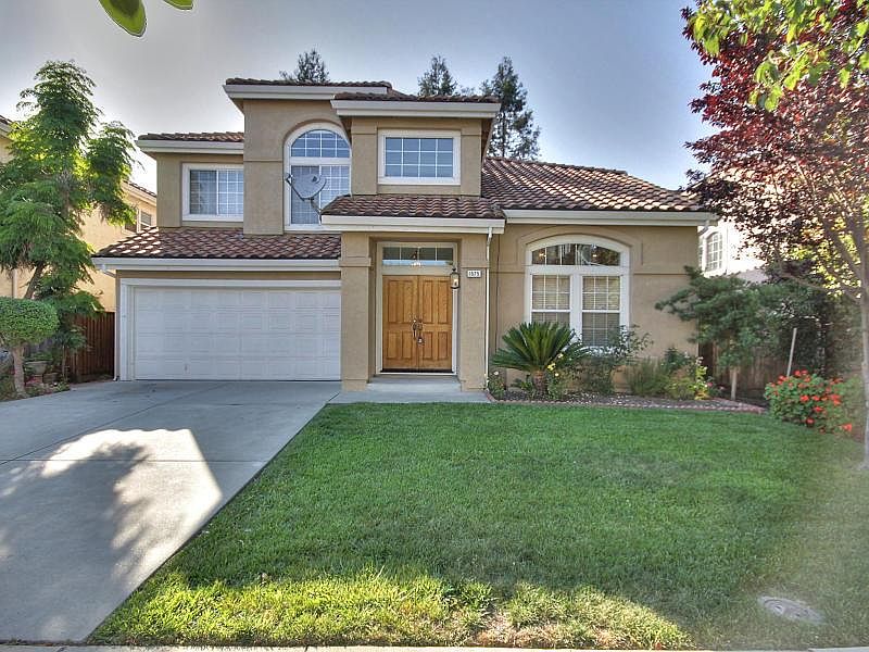 1st image of 1575 Cleo Springs Dr