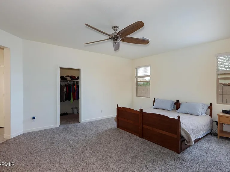 735 W Judi Dr — Photo 18