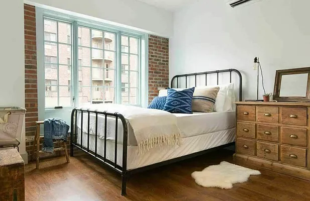 Rented by Lodger Corp | media 48