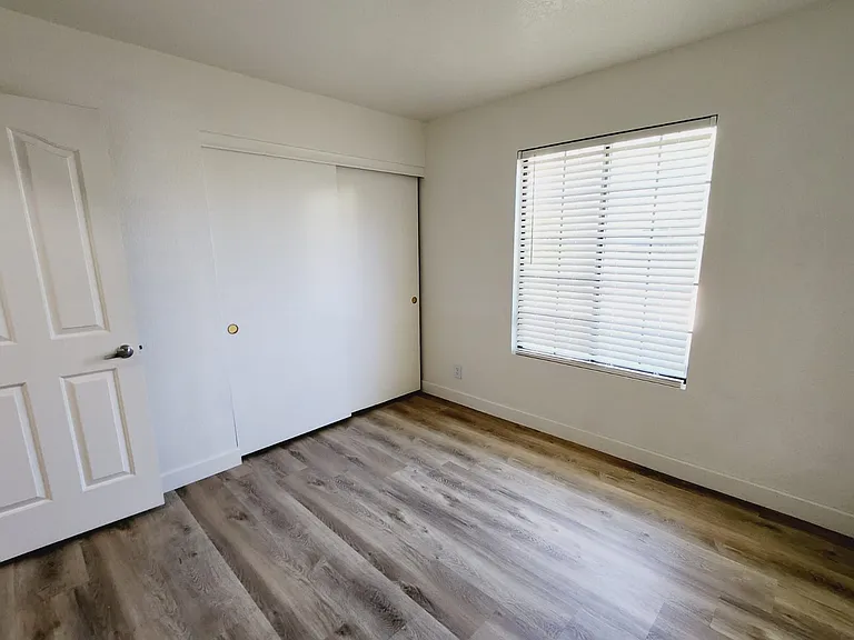 2617 S Durango Dr #1 — Photo 17