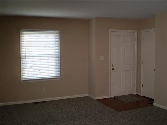 3rd image of 1172 Accord Dr #1174