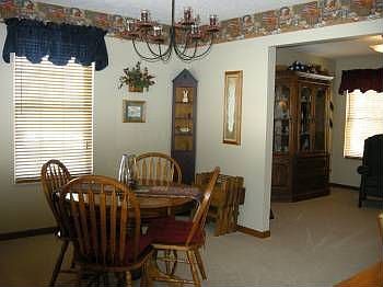 4th image of 419 Monmouth Dr