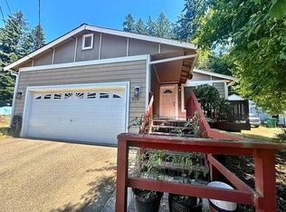408 S Constitution Ave, Bremerton, WA 98312