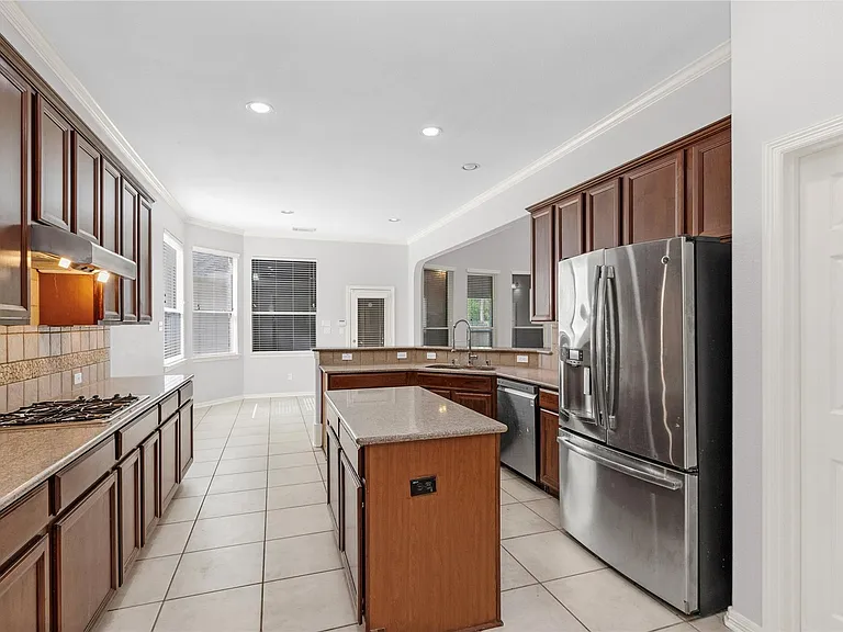 21085 Ramrock Cir — Photo 17