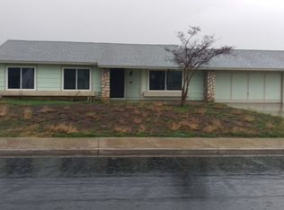 8336 Stonewood Ln, Riverside, CA 92509