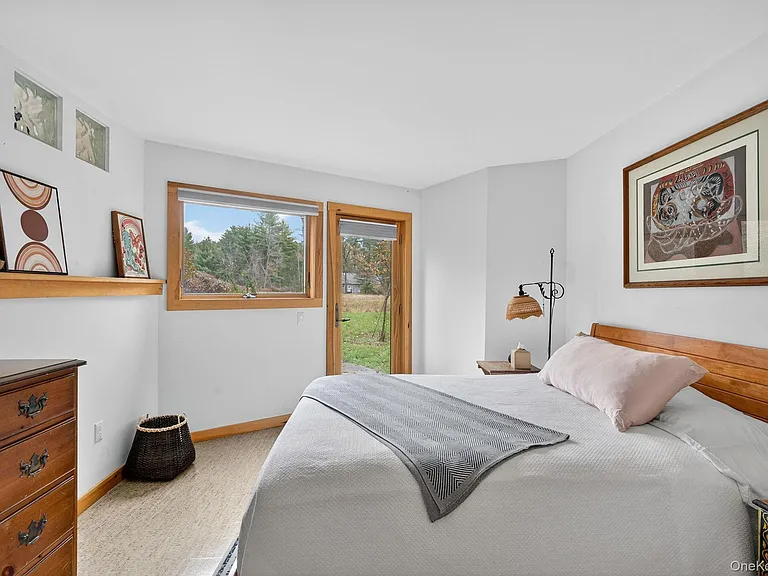 106 Mountain Laurel Ln — Photo 22