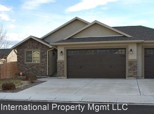 209 Heather Ln, Fernley, NV 89408