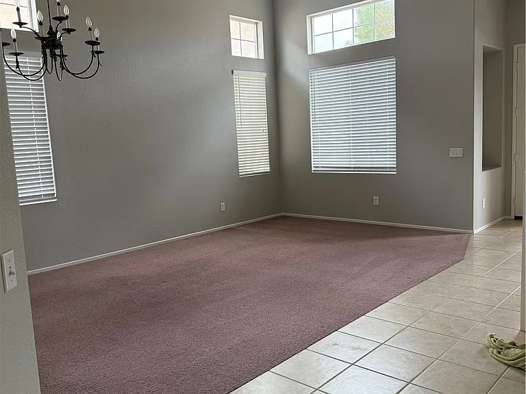 6328 Rhodes Ln — Photo 3