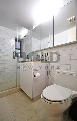 Rented by Bold New York | media 8