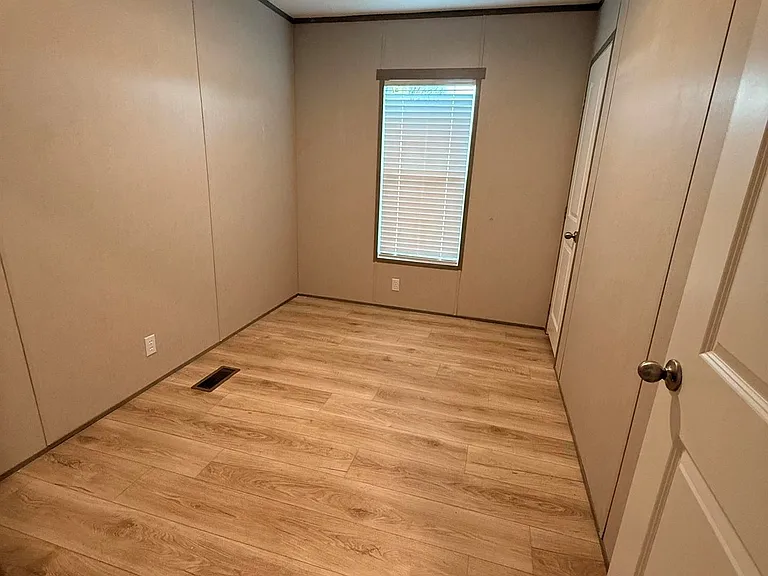 2828 Ridgeview Trl — Photo 10