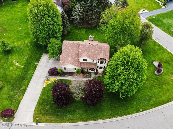 10100 Abrams Frk, Brighton, MI 48114