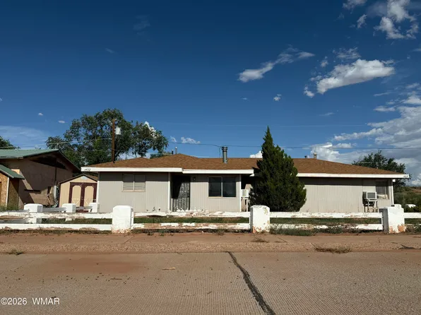 1402 Heywood Ave, Holbrook, AZ 86025