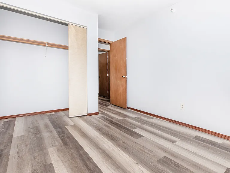 Northern Place Apartments — Photo 42
