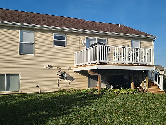 3rd image of 7178 Cornerstone Dr SE