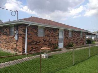 747 Bellanger St, Harvey, LA 70058
