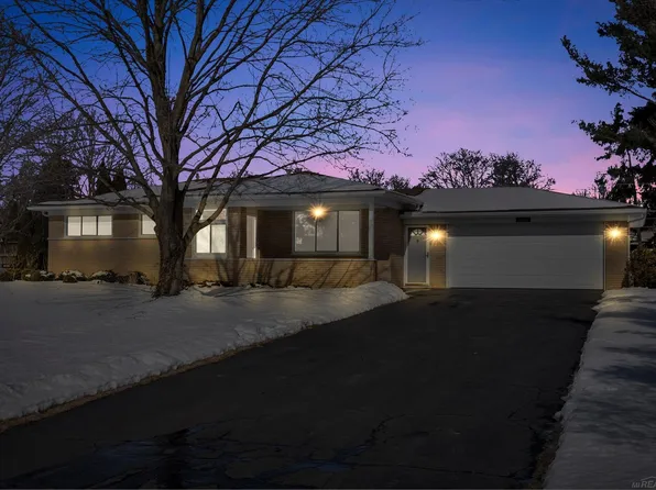 5111 Solar Dr, Shelby Township, MI 48316