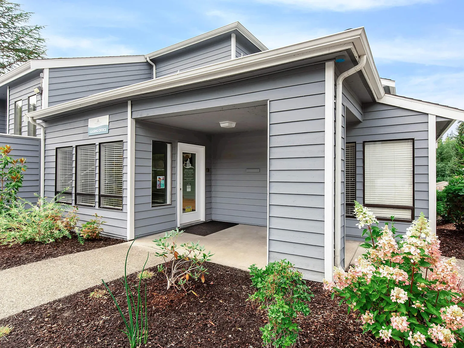 The Salish Place Apartments — Photo 1