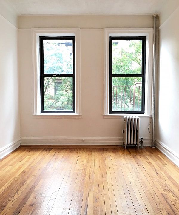 1st image of 230 W 147th St #20