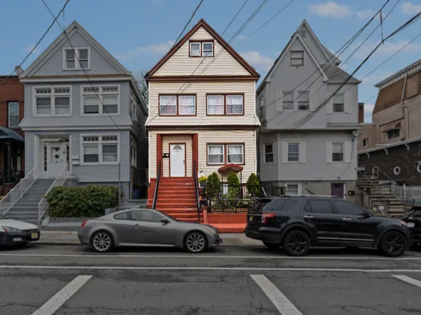 66 Linden Ave, Jersey City, NJ 07305