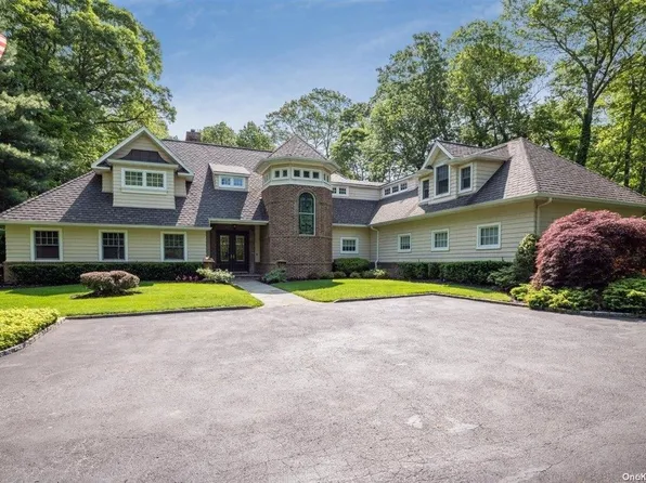 1215 Pine Valley Road, Upper Brookville, NY 11771