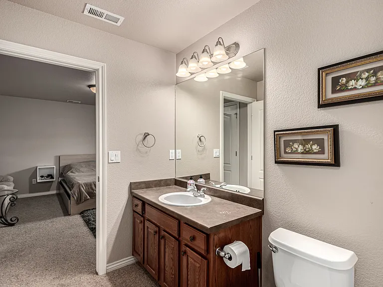 13761 Lazy Creek Rd — Photo 8