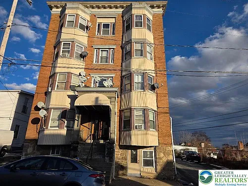 312 S 17th St #4 Photo 1