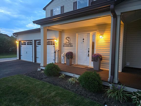 3rd image of 3710 Lukens Rd