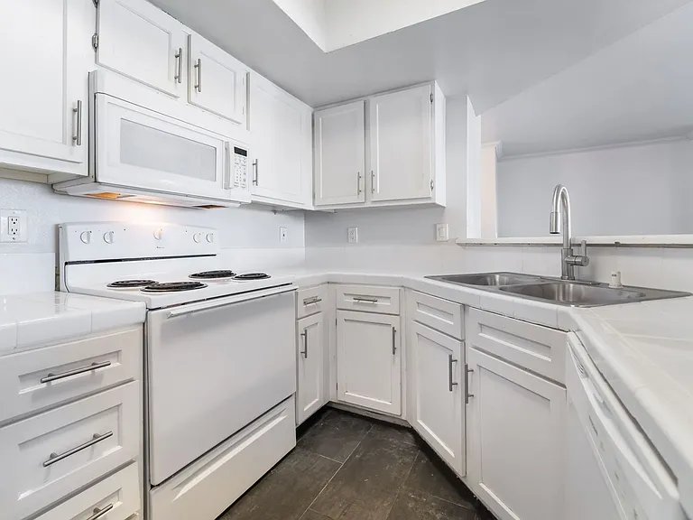 8600 W Charleston Blvd #2177 — Photo 8