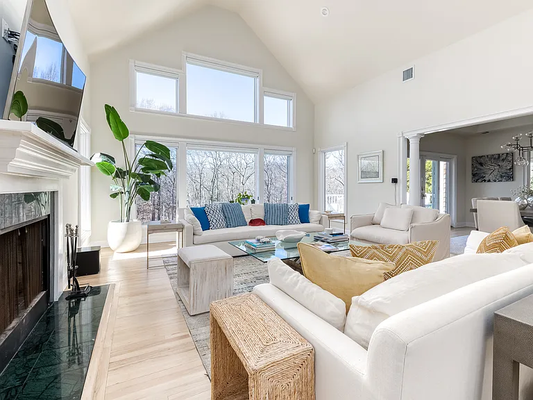 6 Little Ct — Photo 12