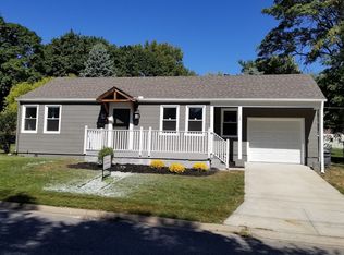 18 W 72nd St, Kansas City, MO 64114