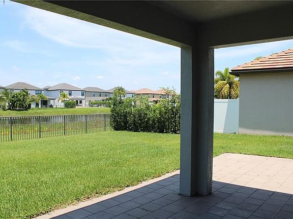 4th image of 5776 Sandbirch Way