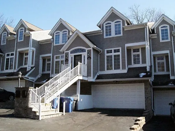 123B E Palisade Ave #10, Englewood, NJ 07631