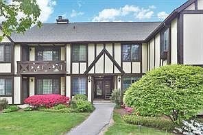 1st image of 72 Foxwood Drive #9