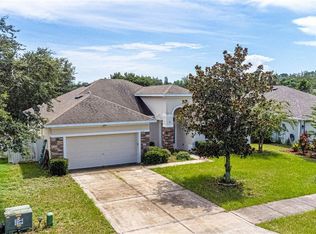 2721 Athens Dr, Leesburg, FL 34748