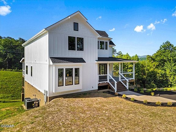 2nd image of 1121 Levi Glenn Ct Lot 2