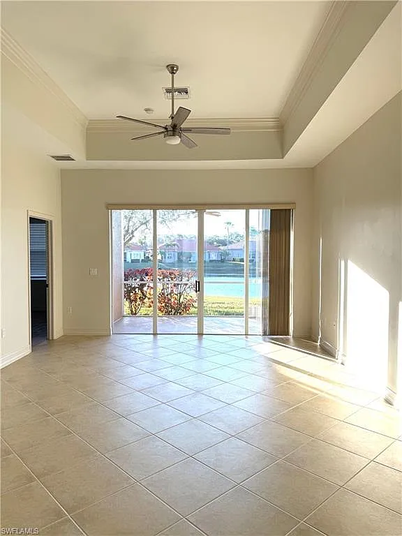 Building Photo - 7944 Haven Dr #9