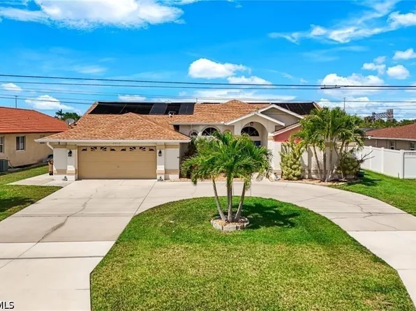 2013 Everest Pkwy, Cape Coral, FL 33904