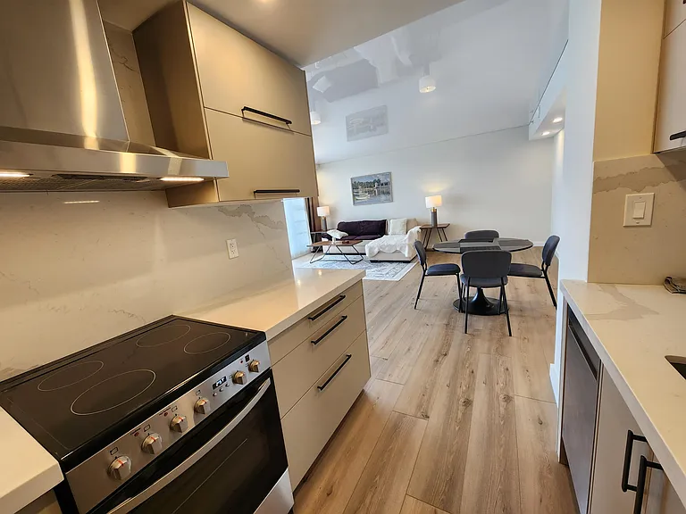 1720 Harrison St #16B — Photo 8