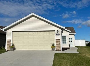 3705 34th St S, Moorhead, MN 56560