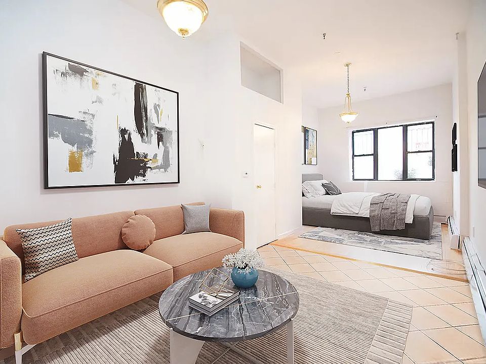 1st image of 10 Claver Pl APT 3A