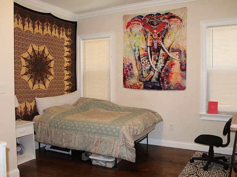 16 Circuit St #2 — Photo 4