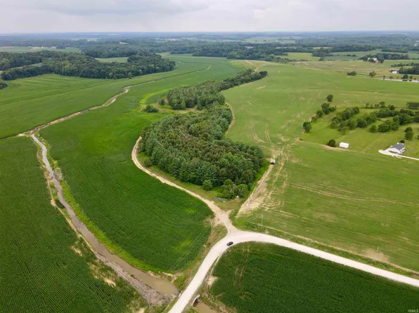 Ziegler Rd, Loogootee, IN 47553