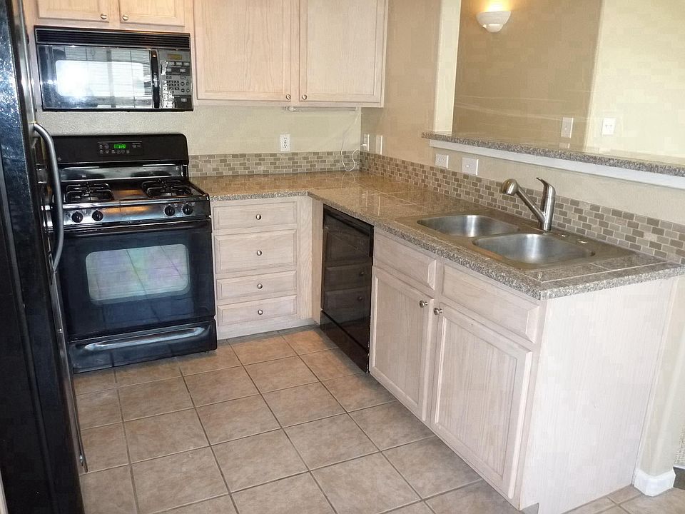 Granite Counters in Kitchen